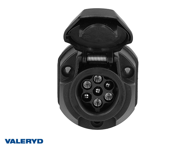 Pistorasia 7-napainen kaapelilla 1,5 m