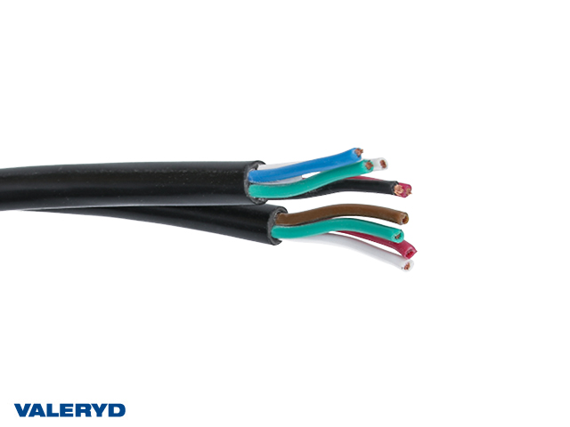 Pistorasia 7+1-napainen kaapelilla 1,5m 8-johtiminen